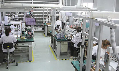 龍年春來早 虹潤寫新篇